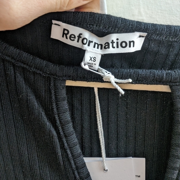 MOVING SALE - Reformation Willie knit dress, Size XS Excellent Condition! - Picture 9 of 16
